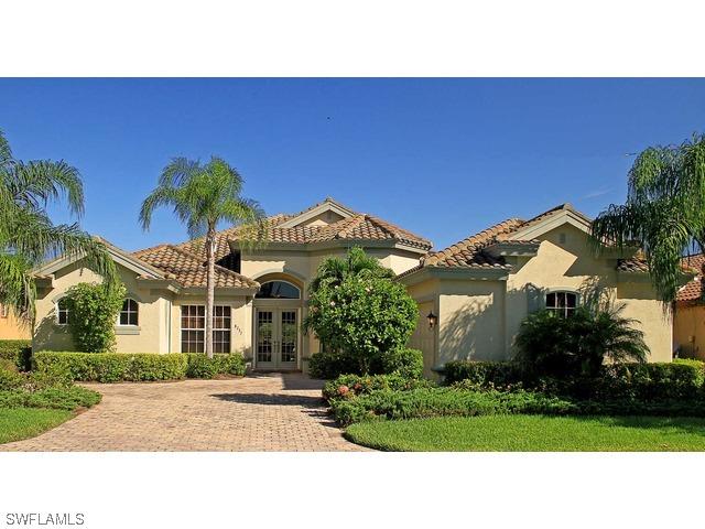 8737 Hideaway Harbor Ct., Naples, FL 34120