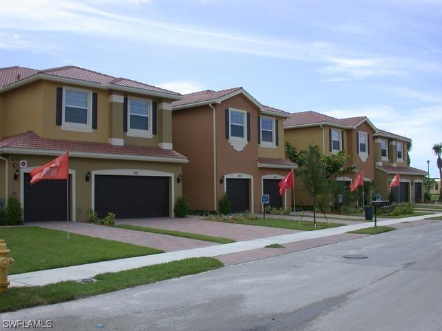 6522 Monterey Point #202, Naples, FL 34105