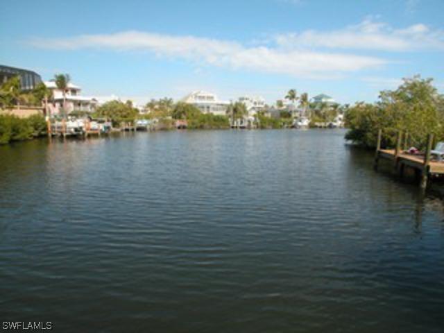 213 Bayfront Dr., Bonita Springs, FL