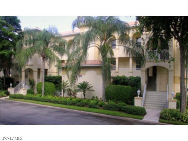 765 Bentwater Cir. #202, Naples, FL