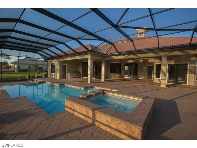 646 Venezia Grande Dr., Naples, FL 34119