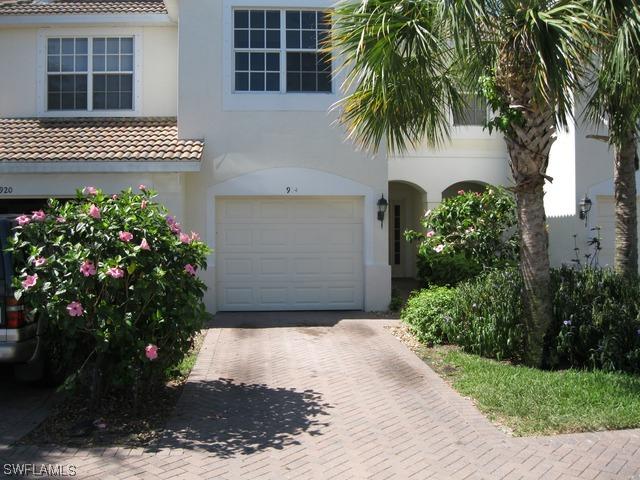 924 Hampton Cir. #89, Naples, FL