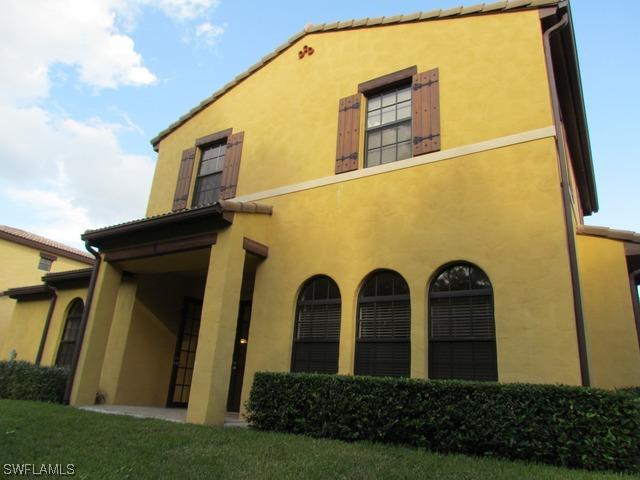 9153 Chula Vista St., Naples, FL