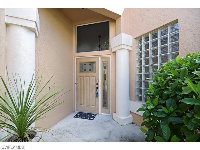 120 Vista Ln., Naples, FL 34119