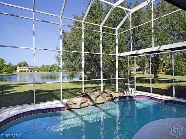 429 Ridge Ct., Naples, FL