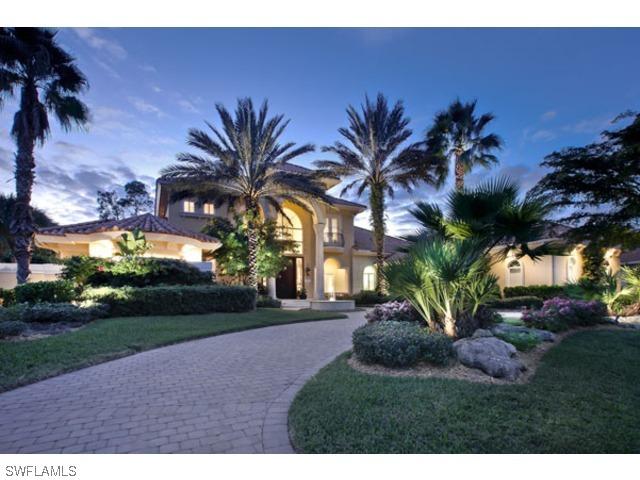 8695 Purslane Dr., Naples, FL 34109