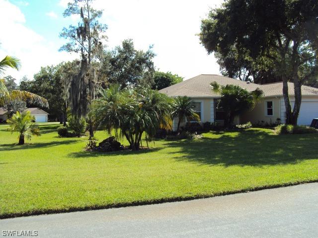 4050 Sea Oats Ln., Naples, FL