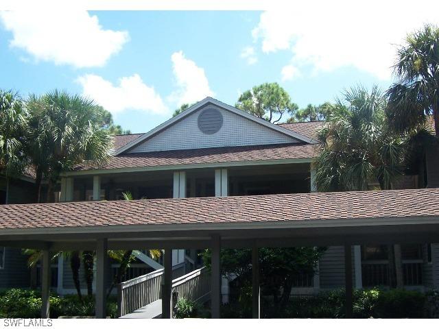 624 Wiggins Bay Dr. #23, Naples, FL