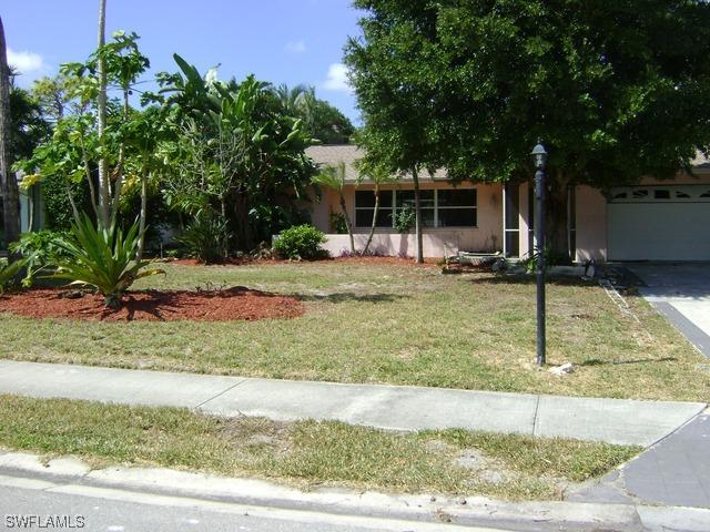 4490 Lakewood Blvd., Naples, FL
