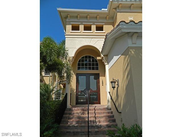 10692 Mirasol Dr. #1004, Miromar Lakes, FL 33913