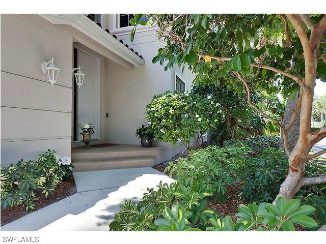 1575 Clermont Dr. #202, Naples, FL 34109