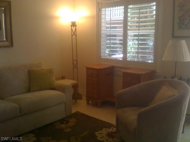 980 7th Ave. #102, Naples, FL