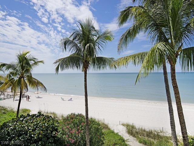 9517 Gulfshore Dr. #301, Naples, FL