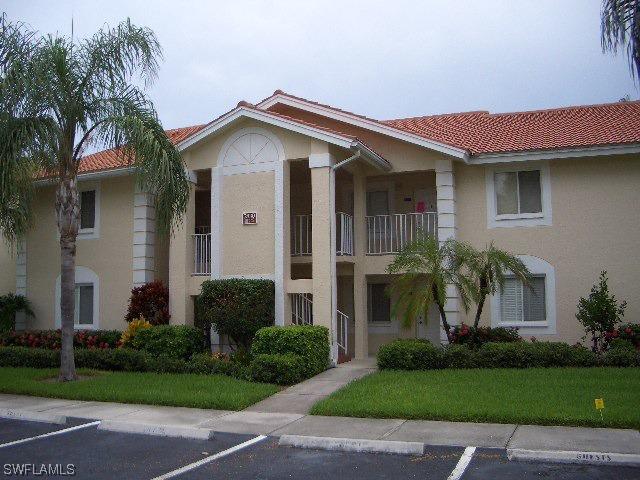 7830 Emerald Cir. #202, Naples, FL