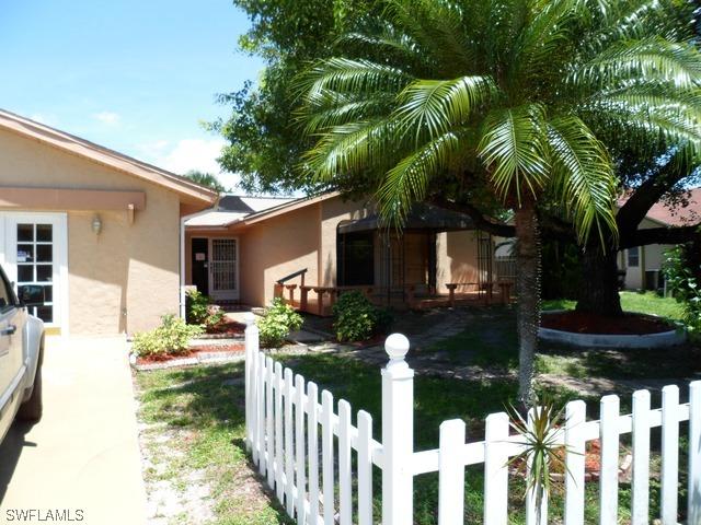 2470 44th St., Naples, FL 34116