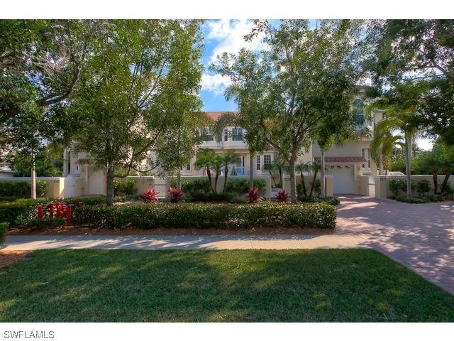 846 9th Ave., Naples, FL
