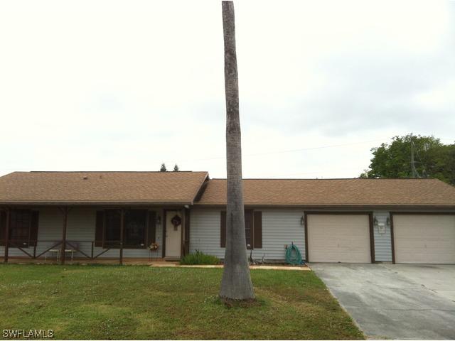 1723 52nd Ter., Naples, FL