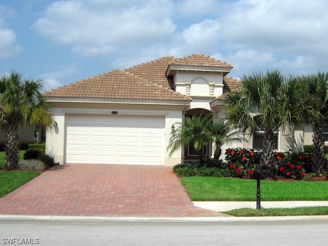10285 Gator Bay Ct., Naples, FL 34120