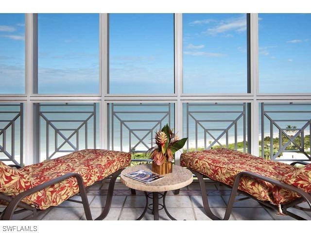 4021 Gulf Shore Blvd. #1504, Naples, FL