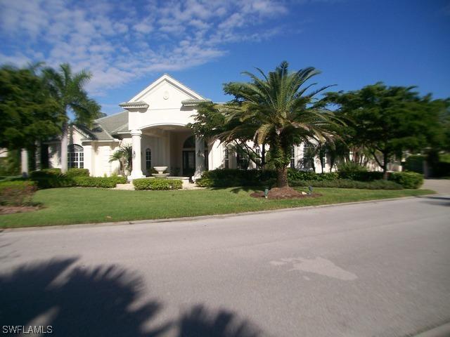 3033 Castalain Ct., Naples, FL 34105