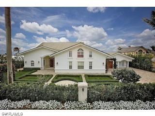 854 21st Ct., Naples, FL