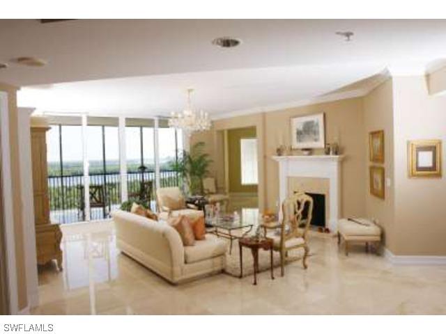 1060 Borghese Ln. #906, Naples, FL 34114