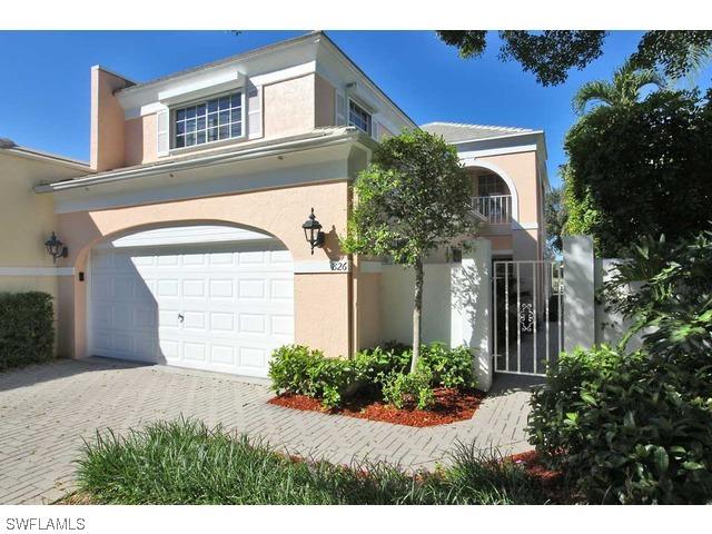 826 Rue De Ville, Naples, FL