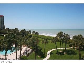 10951 Gulfshore Dr. #304, Naples, FL