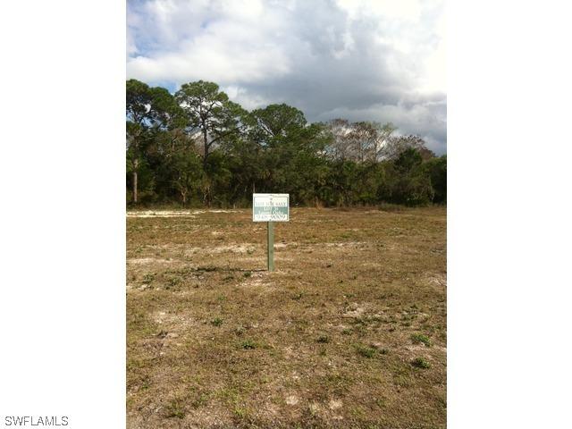 22151 Red Laurel Ln., Estero, FL 33928