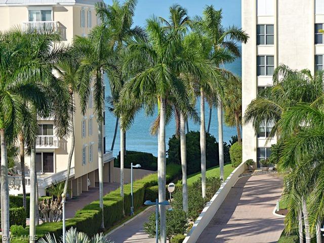 1300 Gulf Shore Blvd., Naples, FL 34102