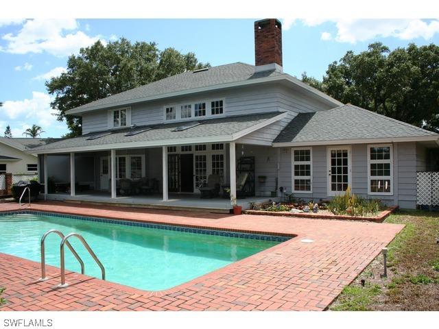 2342 Queens Way, Naples, FL