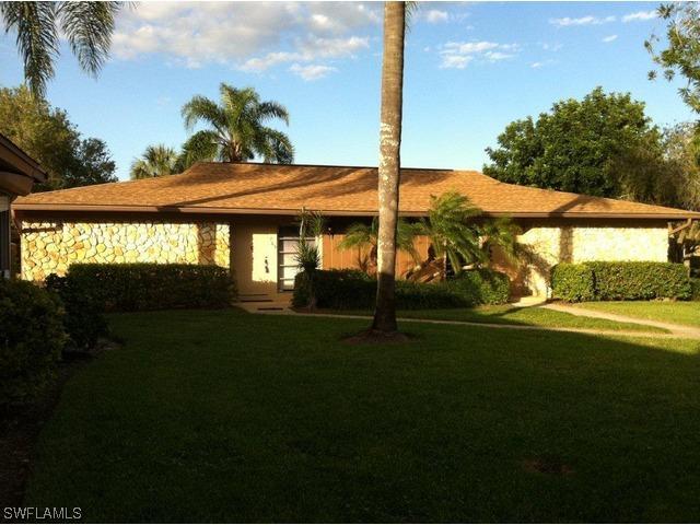 765 Palm View Dr. #DP7, Naples, FL 34110