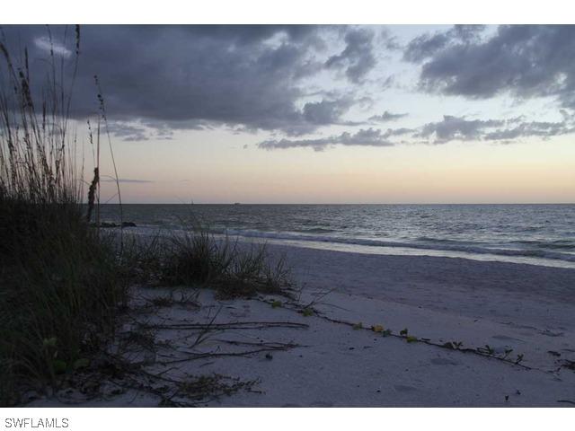 3888 Gordon Dr., Naples, FL