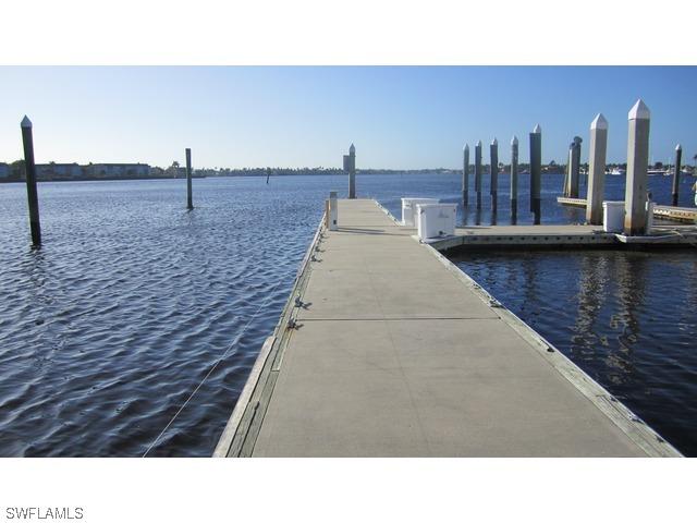 1001 10th Ave., Naples, FL 34102