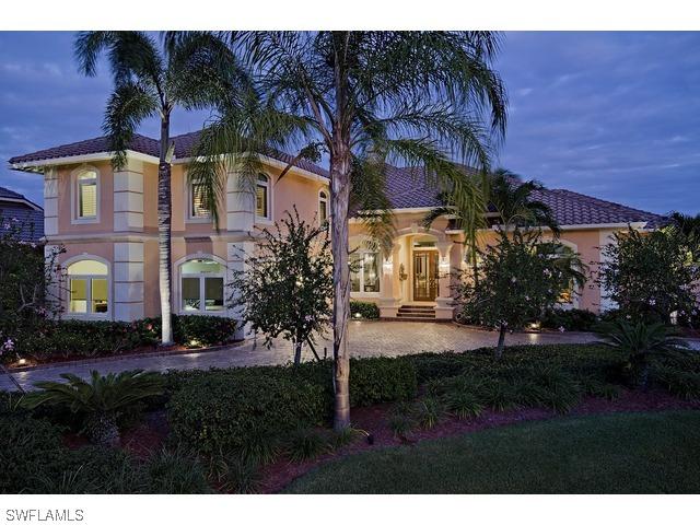 2095 Snook Dr., Naples, FL 34102