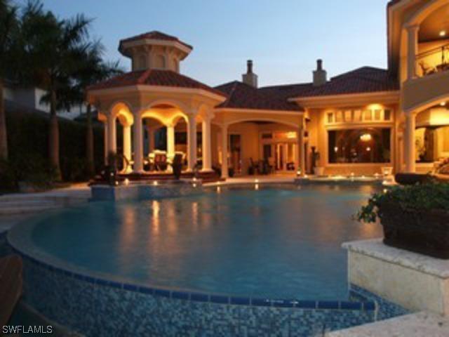 2549 Escada Ct., Naples, FL 34109