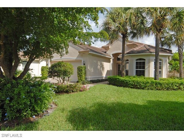5913 Ashford Ln., Naples, FL