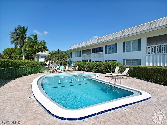 750 Mooringline Dr. #202, Naples, FL