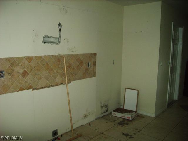 180 3rd St., Naples, FL 34117