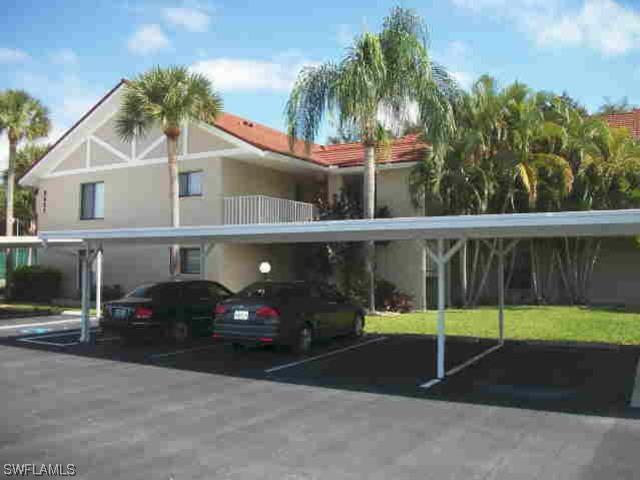 9627 Eaton Gardens Ln., Fort Myers, FL 33919