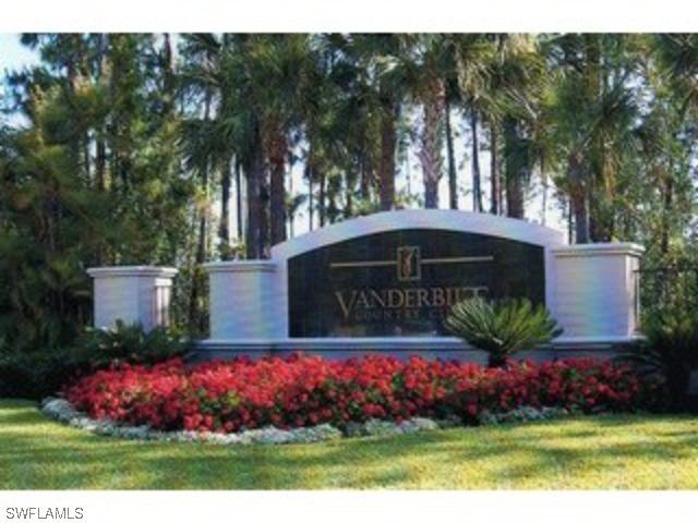 8217 Parkstone Pl. #105, Naples, FL 34120