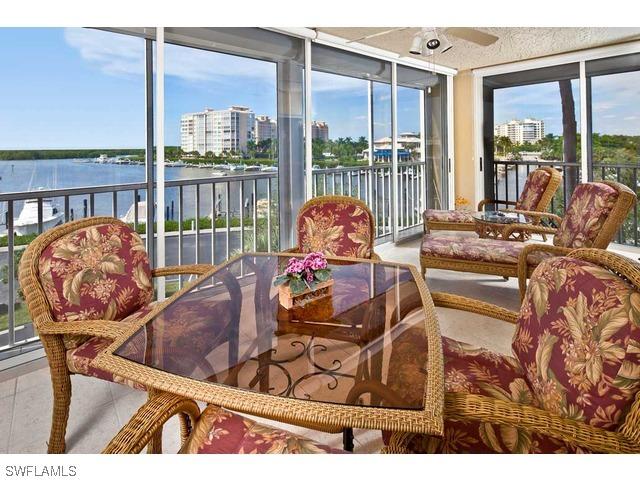 13105 Vanderbilt Dr. #410, Naples, FL 34110