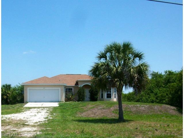 4157 20th Ave., Naples, FL 34120