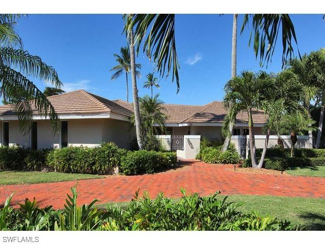 791 Wedge Dr., Naples, FL
