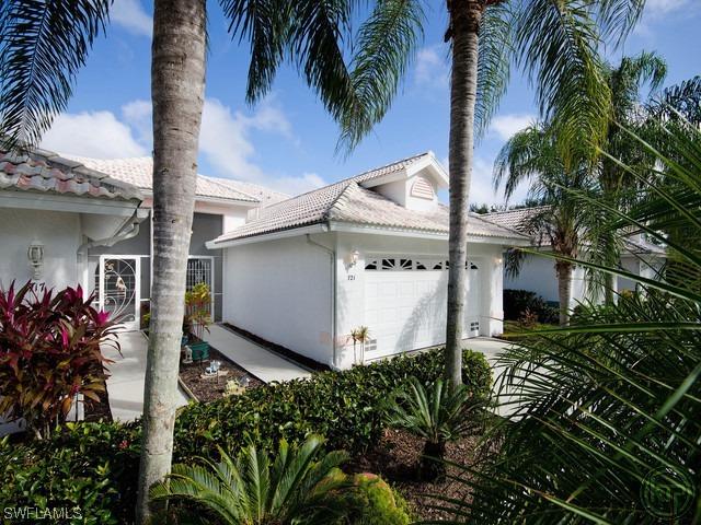 721 Captn Kate Ct., Naples, FL
