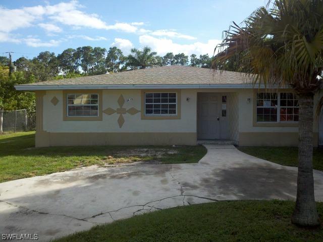 3610 Poplar Way, Naples, FL