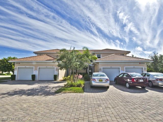 6325 Lexington Ct., Naples, FL 34110