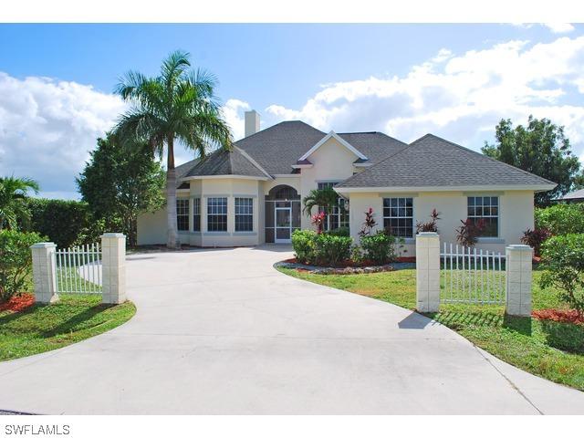 18006 Greenwood Dr., Naples, FL