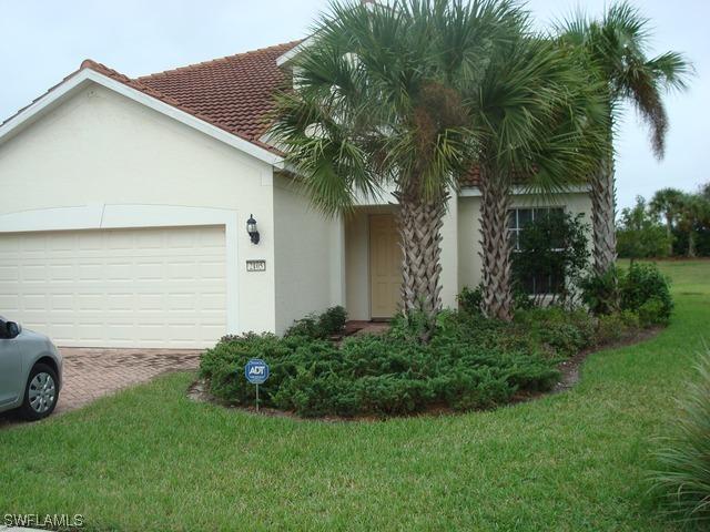 2105 Fairmont Ln., Naples, FL 34120