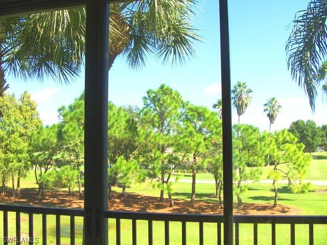 220 Vintage Cir., Naples, FL